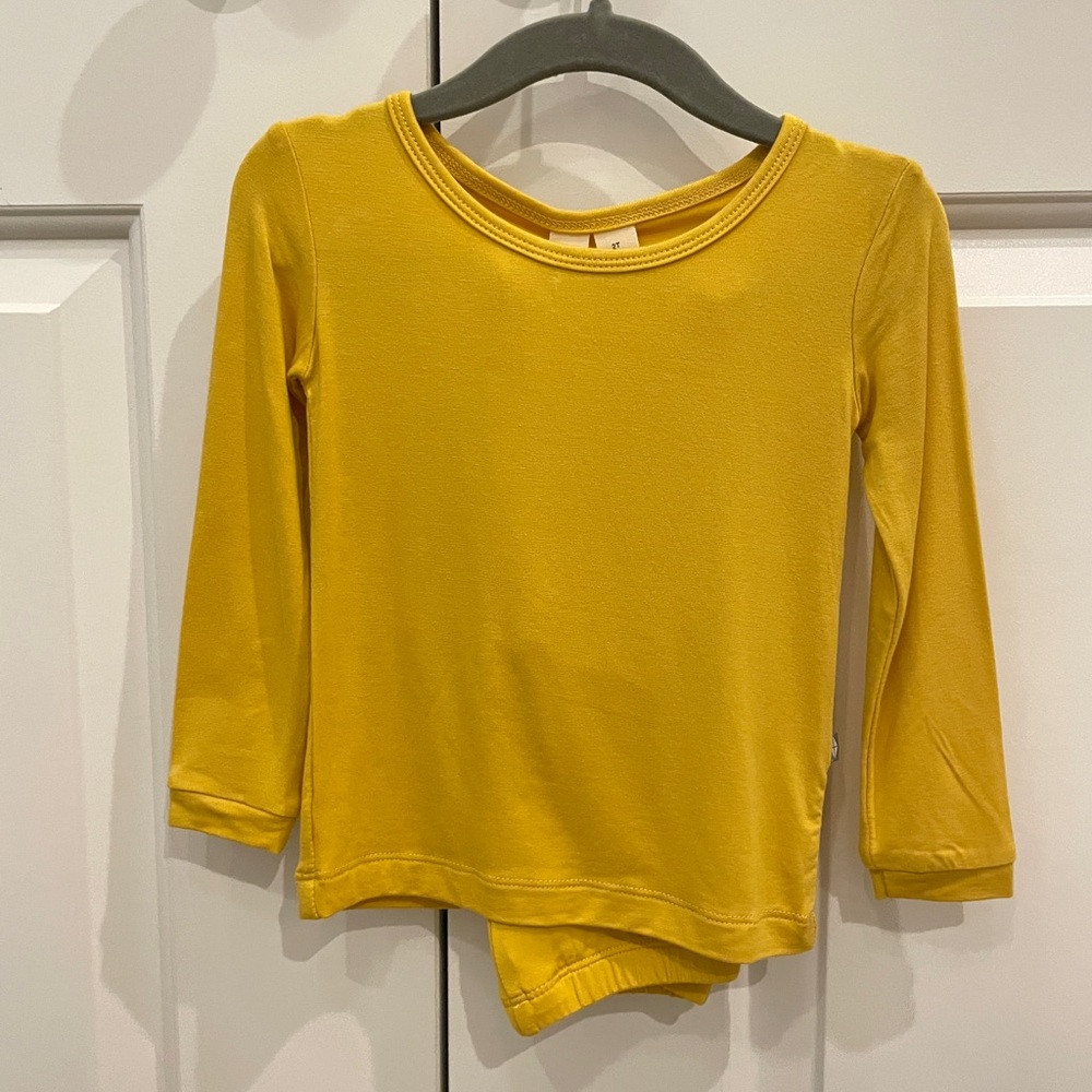 ✨NWT✨ Mustard Kyte Baby 2T Long Sleeve Pajama